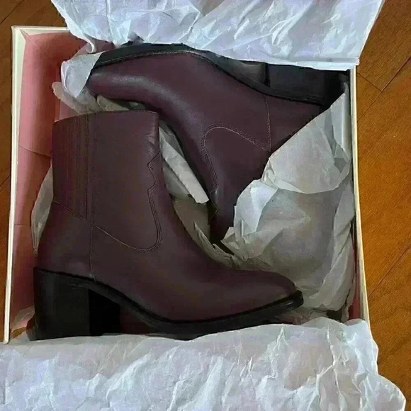 42 GOLD Womens Miley Burgundy Leather. SIZE 8 BRAND NEW - Picture 8 of 11